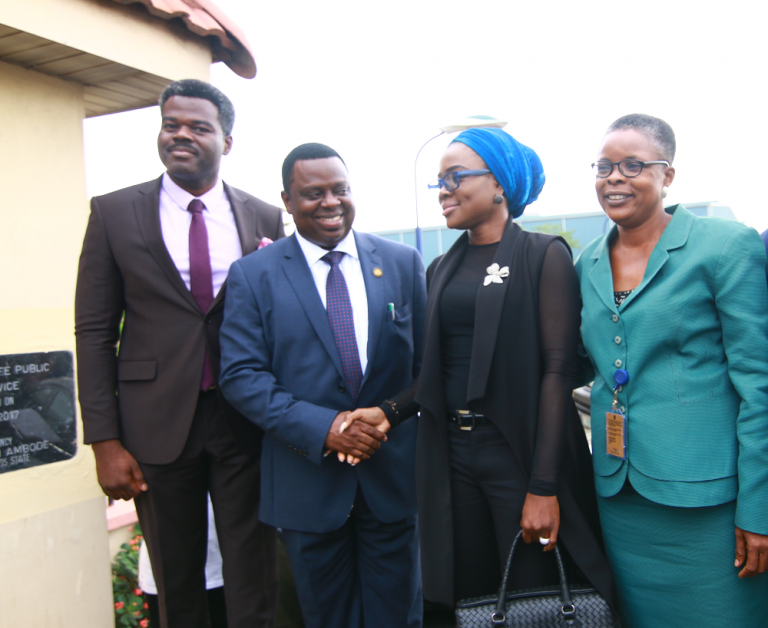 Lagos State Government partners MainOne on free Wi-Fi
  