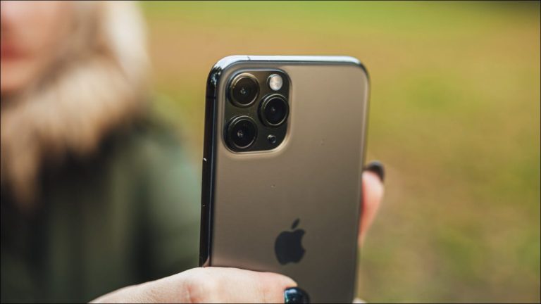 How Vibrations Can Ruin Your iPhone or Android Camera
  