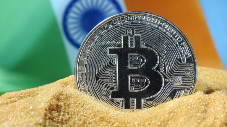 The cryptocurrency market has plummeted as a result of reports of an Indian government ban