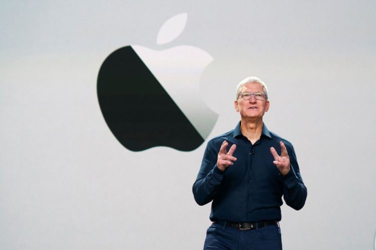 Apple becomes the first company to reach a staggering $3 trillion market value
  