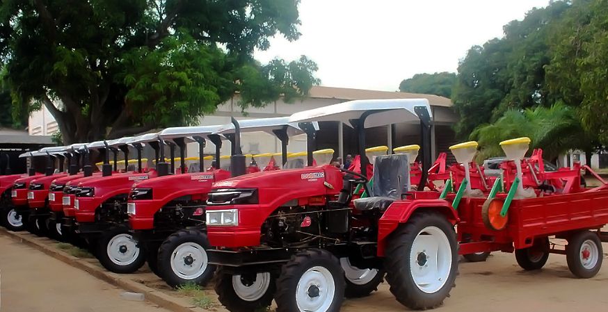 The $12,000-mini tractors built by Minsob Logou.