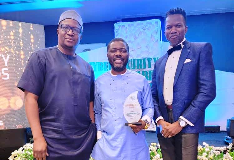 Dr Obadare Wins CSEAN’s first Cybersecurity Outstanding Individual Award
  
