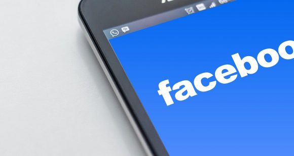 In the UK, Facebook and Instagram have unveiled a new paid verification mechanism.
  