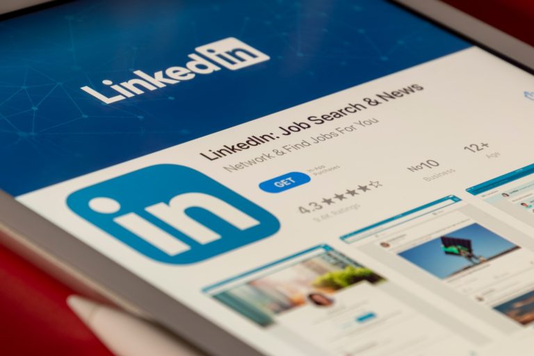 LinkedIn is developing a product for video advertising that targets users of streaming platforms.
  