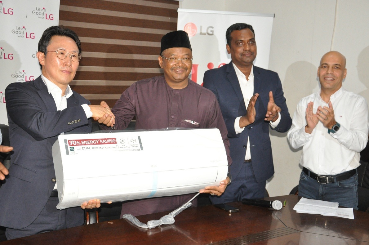 L-R: Managing Director, LG Electronics West Africa Operations, Mr. Youn Kim, Medical Director, Federal Medical Center, Abuja, Prof. Saad Ahmed, Head, Corporate Marketing, LG Electronics West Africa Operation, Mr. Hari Elluru and Branch Manager, Fouani Nigeria Limited, Abuja, Mr. Mustapha Khrais at the LG Electronics CSR Initiative donation of New Gencool Air Conditioning Units, Inverter Linea Refrigerator, Twin Tub Washing Machine Mosquitos Nets, Diapers and Baby Kits to the management of the Federal Medical Center, Abuja today.