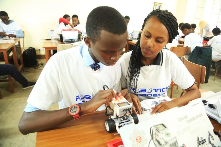 Rwanda Basic Education Board to Add Robotics Courses in National Curriculum
  