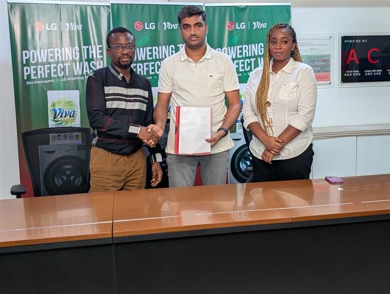 L-R: Paul Mba, Head, Corporate Marketing LG Electronics Nigeria; Santhosh Nair, Chief Marketing Officer, Aspira Nigeria Limited and Doris Onwuagba; Head, Digital Marketing, LG Electronics Nigeria at the partnership announcement event in Lagos today.